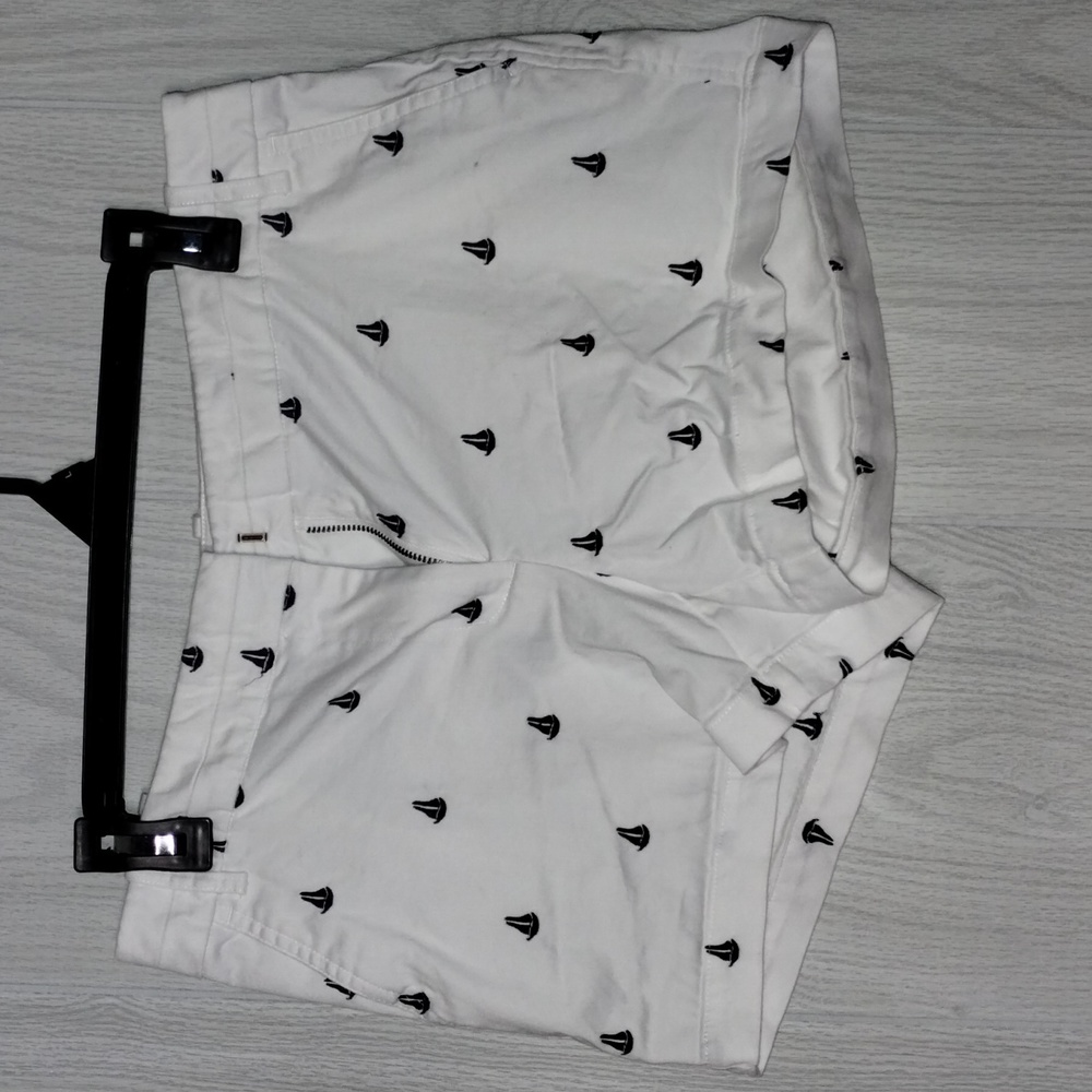 British khaki white boat shorts